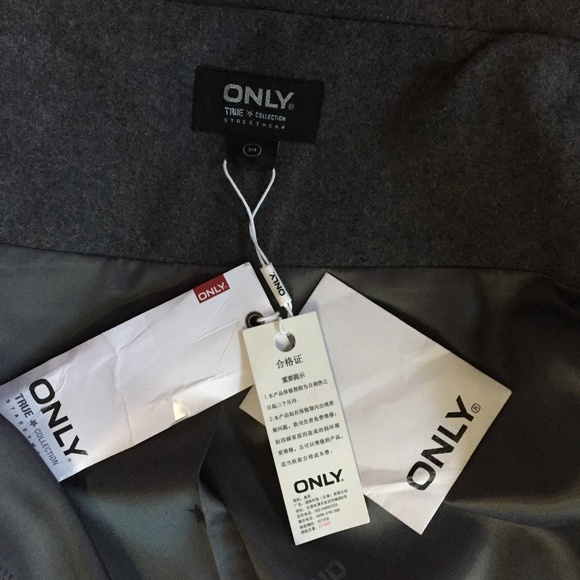 ONLY TRUE Collection Women's Wool Coat, Sz S/M - Picture 8 of 8